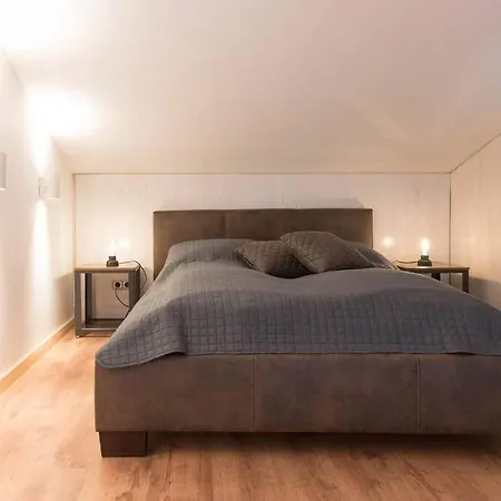 Appartement Loft 13 - Business- Und Feriendomizil